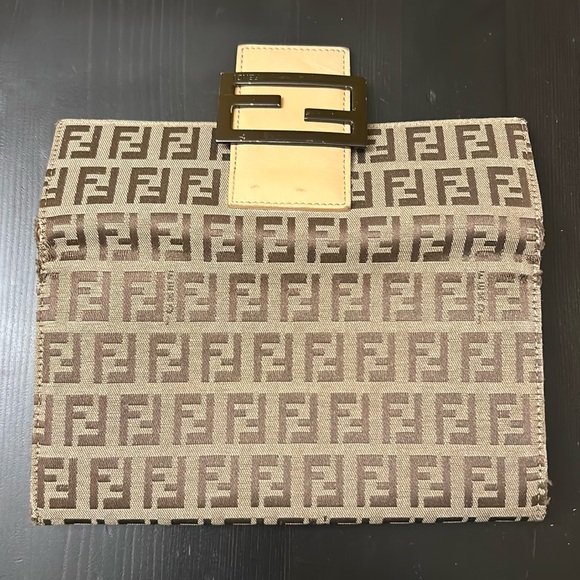 FENDI vintage canvas zucchino long wallet .Beautiful condition! - Picture 6 of 17